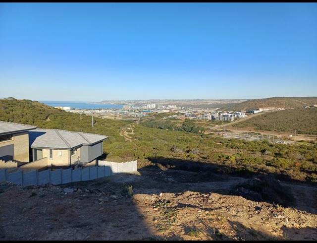 LAND FOR SALE IN SEEMEEU PARK